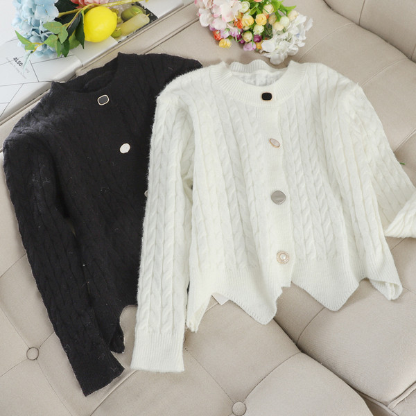 Vesta casual de dama cu nasturi alb-negru