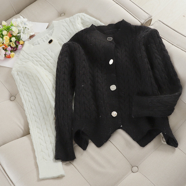 Vesta casual de dama cu nasturi alb-negru