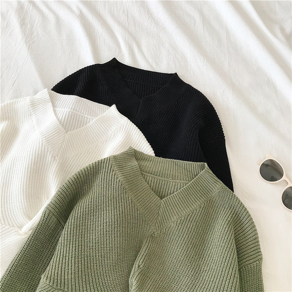 Modern női pulóver V-nyakkal, három színben