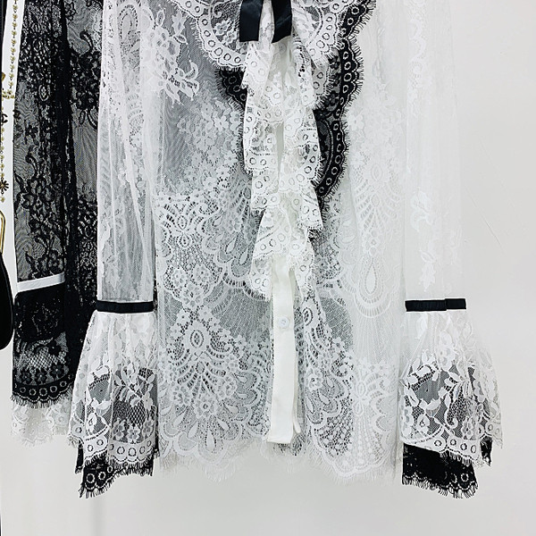 Modern női csipke ing lótusz ujjú fehér és fekete színben