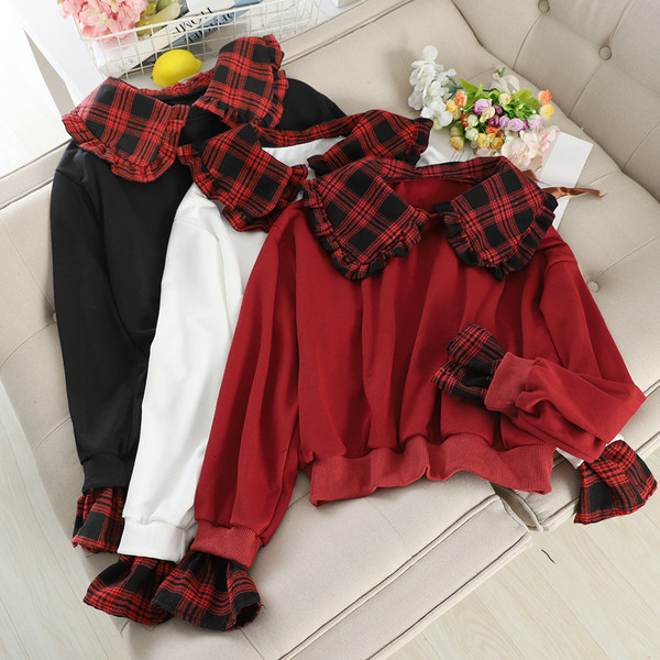 Modern női blúz hosszú ujjú piros, fekete és fehér színben