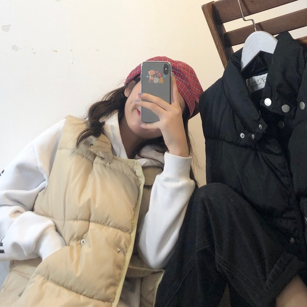 Női alkalmi mellény, két színben bézs és fekete