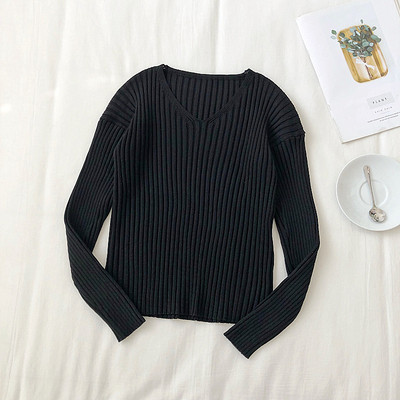 Női alkalmi blúz négy színben, gombokkal és V-nyakkal