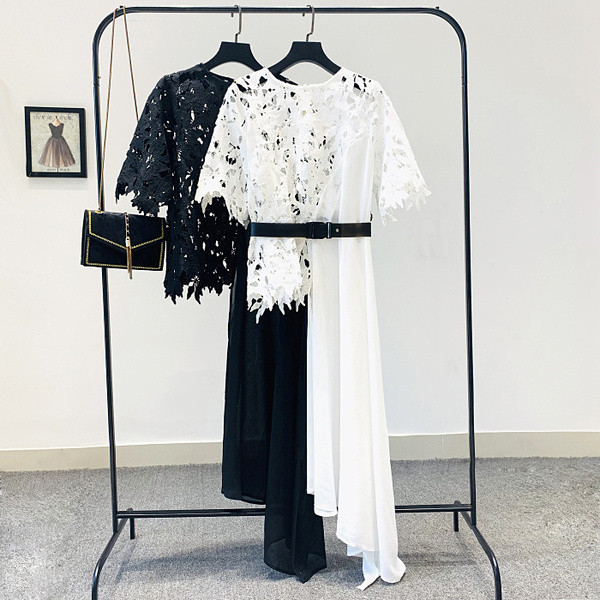 ÚJ Aktuális női csipkeblúz - aszimmetrikus modell fehér és fekete színben