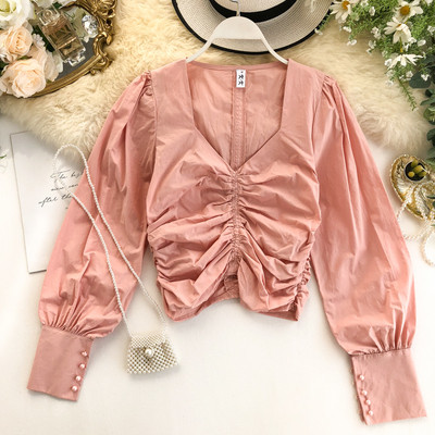 Női ing spitz nyakkivágással, ujjain gombokkal, többféle színben