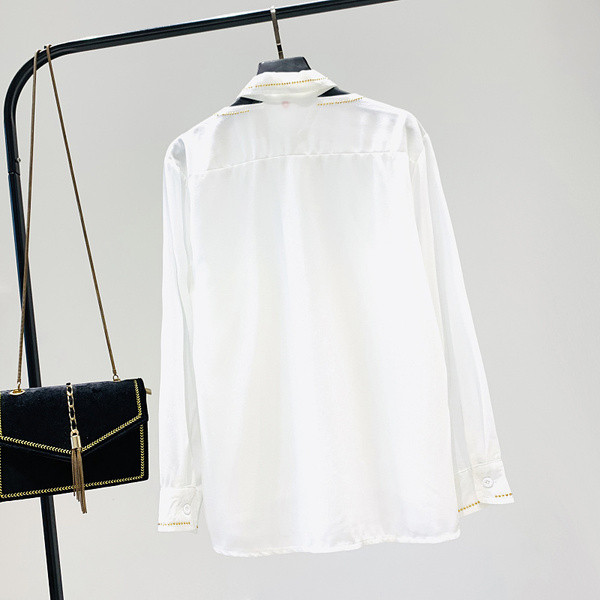 Cămașă modernă de damă cu buzunare - model larg în alb, galben și negru