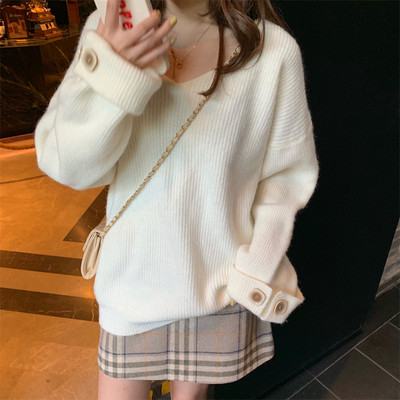 Női modern kötött blúz három színben, ovális nyakkivágással