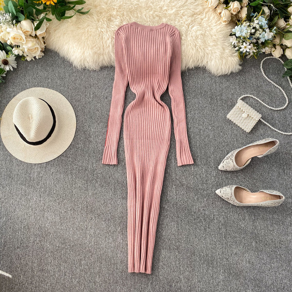 Női kordbársony ruha kerek nyakkivágással, több színben