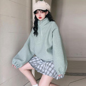 Női blúz magas gallérral és cipzárral két színben