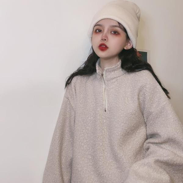 Női blúz magas gallérral és cipzárral két színben