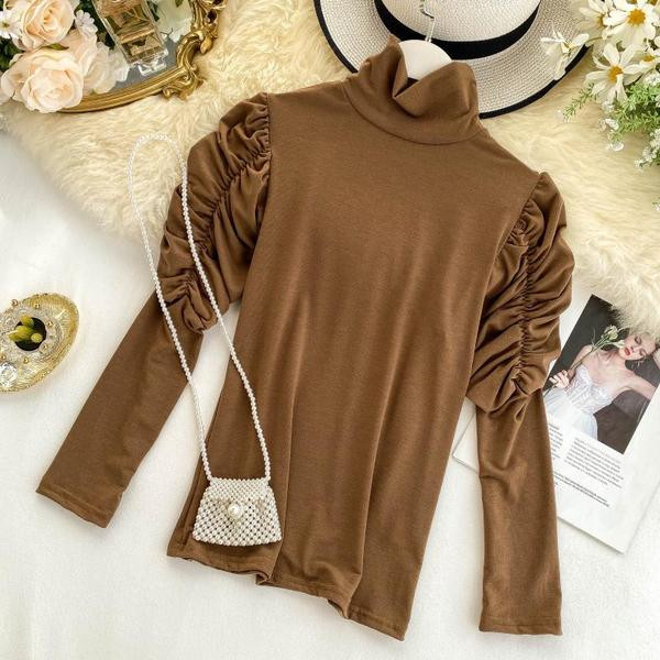 Női modern póló feltűrt ujjakkal, többféle színben