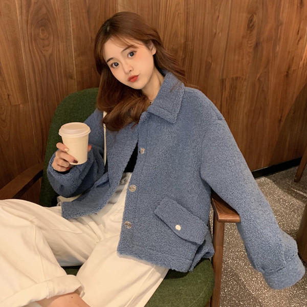 Női modern puha kabát széles modell zsebekkel