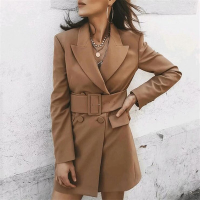 Модерно дамско палто с колан в кафяв цвят