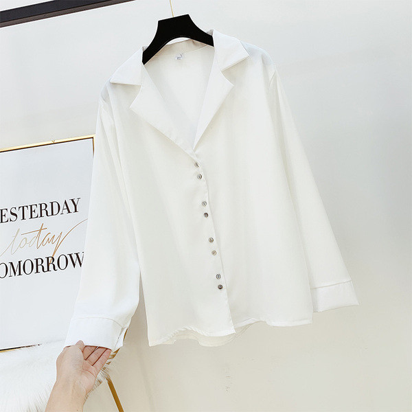 Дамска риза  с копчета и яка в няколко цвята