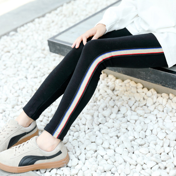 Új modell gyerek leggings szürke és fekete szegéllyel lányoknak