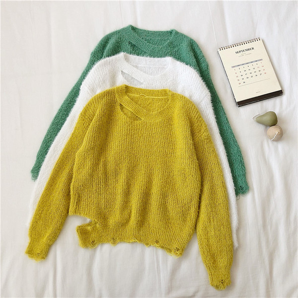 Női pulóver új modellje három színben O-nyakkal