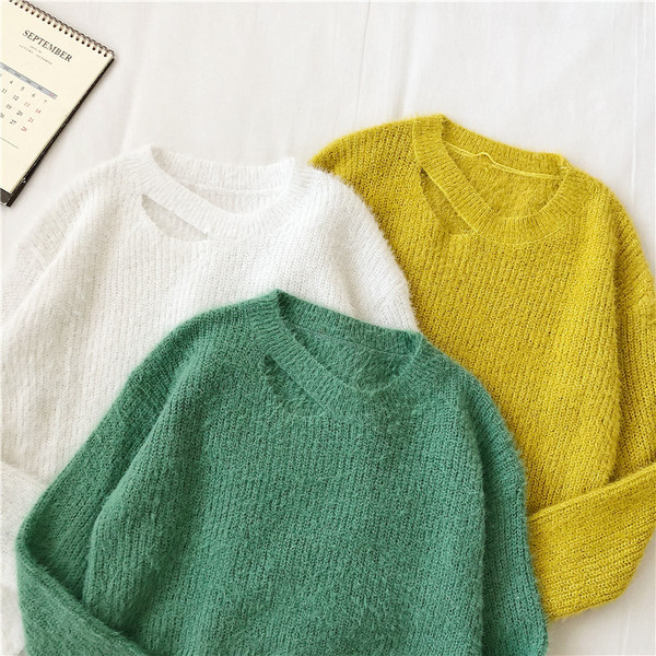 Női pulóver új modellje három színben O-nyakkal