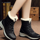 Γυναικείες αδιάβροχες μπότες με απαλή επένδυση