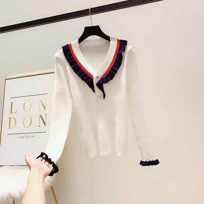 Modern női blúz spitz nyakkivágással és gombokkal több színben