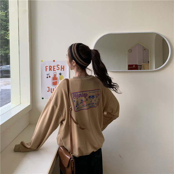 Női alkalmi blúz két színben, ovális nyakkivágással