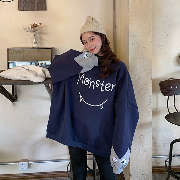 Női széles pulóver két színben, ovális nyakkivágással