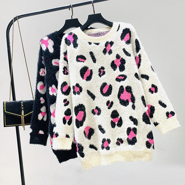 Χειμερινό  γυναικείο πουλόβερ  - μακρύ μοντέλο με στρογγυλό ντεκολτέ