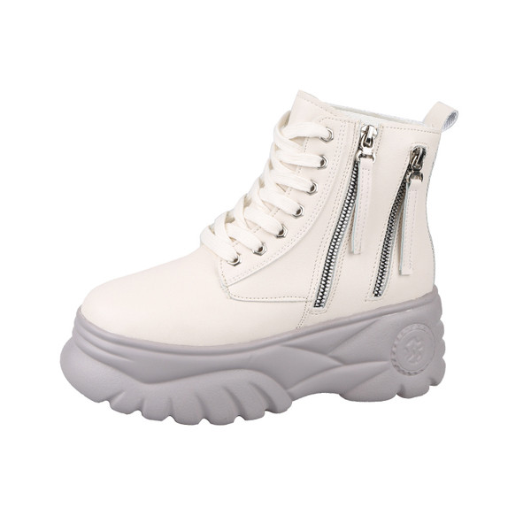 Modern női tornacipő fekete-fehér platformmal