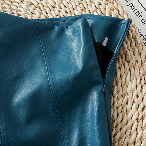 Öko bőrből készült modern női szoknya három színben szabott modellben