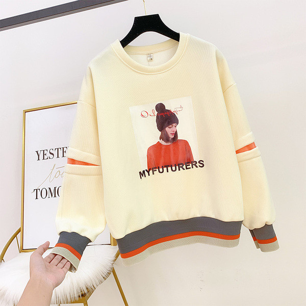 Bluza dama cu aplicatie si decolteu rotund - model lat