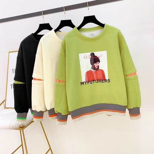 Bluza dama cu aplicatie si decolteu rotund - model lat