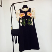 Нов модел дамска рокля с цветна бродерия в черен цвят