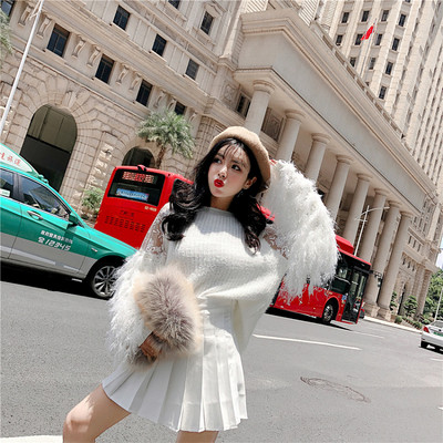 Női téli pulóver széles modell fehér és rózsaszín színben