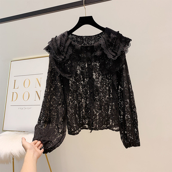 Модерна дамска дантелена риза с копчета в бял и черен цвят