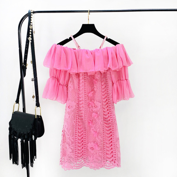 Rochie moderna de dama cu maneci cazute in doua culori