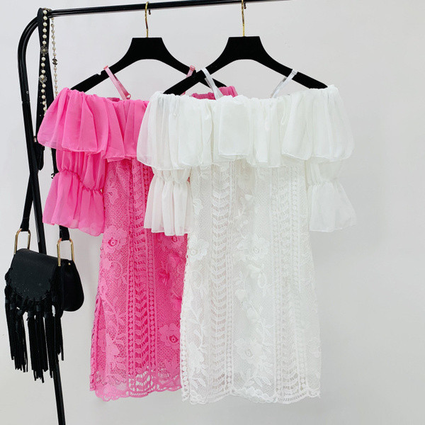 Rochie moderna de dama cu maneci cazute in doua culori