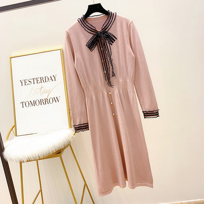 Női ruha szalaggal és gyöngyökkel több színben