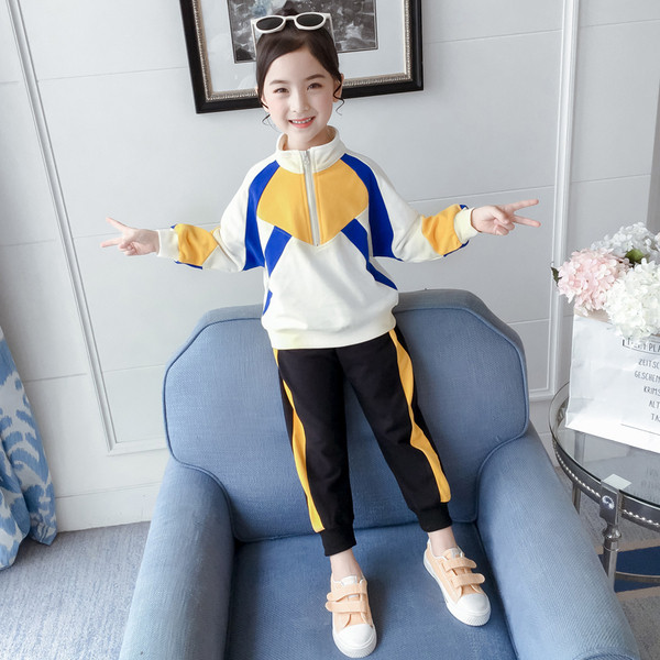 Modern gyerek sport szett két részből álló pulóver + nadrág két színben