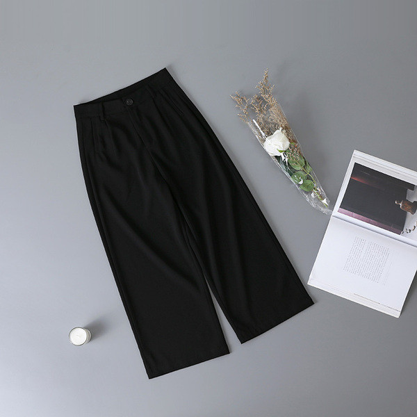 Нов модел дамски панталон - широк модел в черен цвят