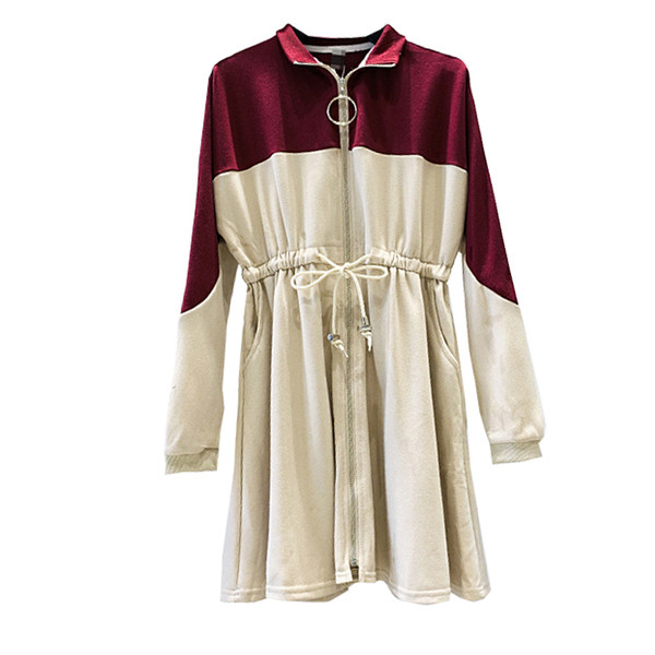 Дамска спортно-ежедневна рокля с връзка на талията 