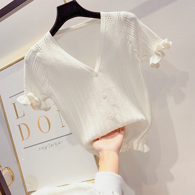 Дамска блуза с къс ръкав и шпиц деколте в три цвята