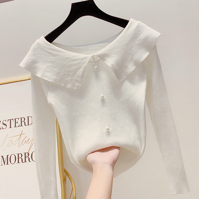 Дамски пуловер с перли и обло деколте в няколко цвята