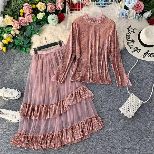 Модерен дамски комплект от кадифе с дълъг ръкав в три цвята