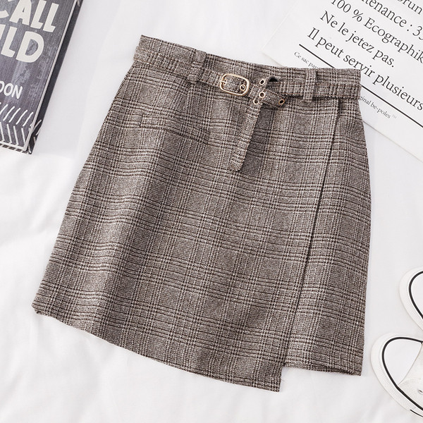 Карирана дамска пола с висока талия и колан в два цвята