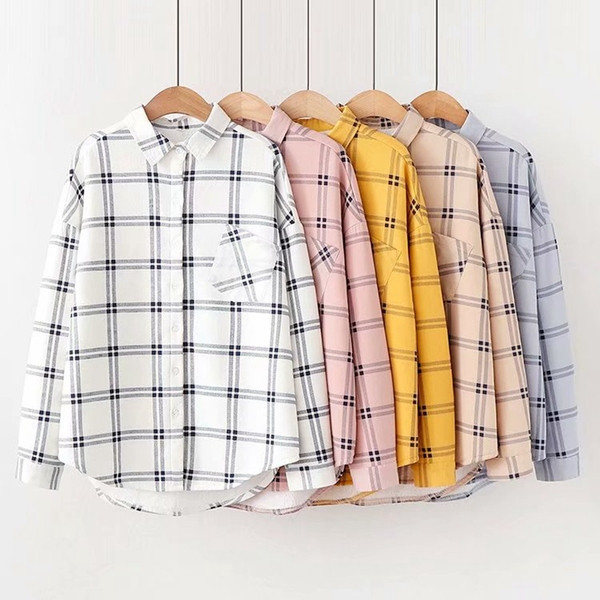 Карирана дамска риза в няколко цвята с джоб и дълъг ръкав