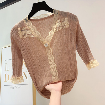 Pulover de dama modern cu dantela si decolteu spitz in mai multe culori