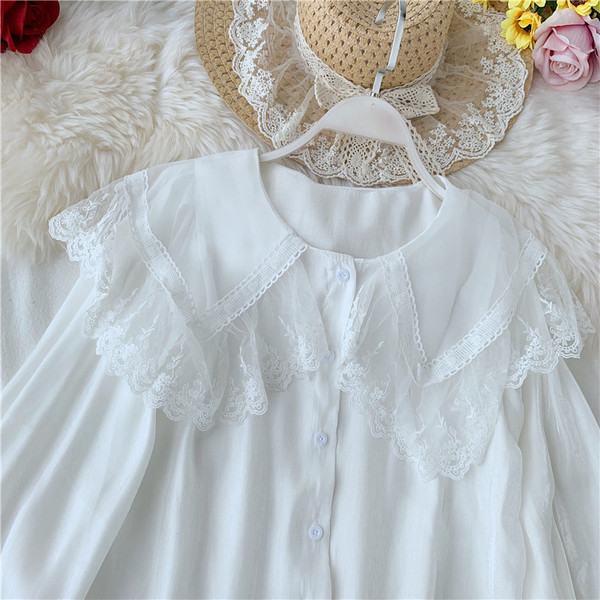 Модерна дамска риза с дантела и копчета в различни цветове