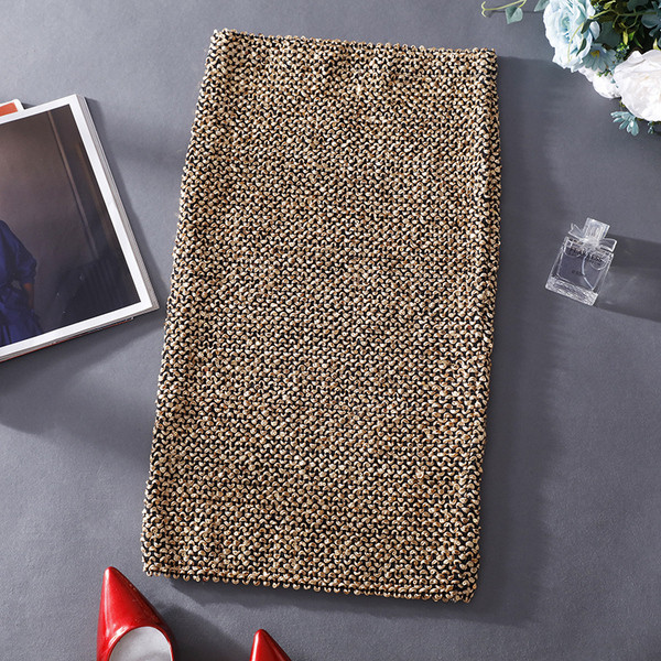 Елегантна дамска пола с лъскав ефект в черен, сребрист и златист цвят