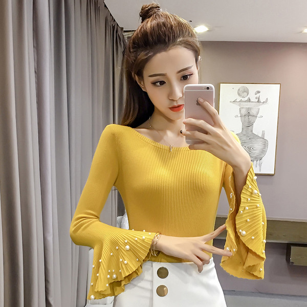 Елегантна дамска блуза с лотос ръкави и перли 