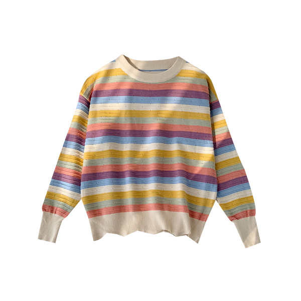 Модерен дамски цветен пуловер с овално деколте 