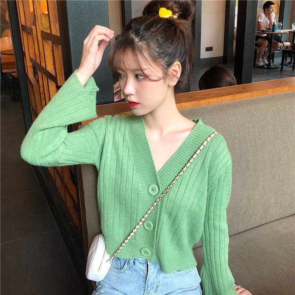 Дамска ежедневна къса жилетка в три цвята с копчета